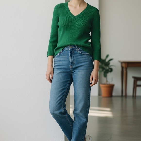 Ralph Lauren Sweaters - Ralph Lauren Green V‑Neck Ribbed Sweater